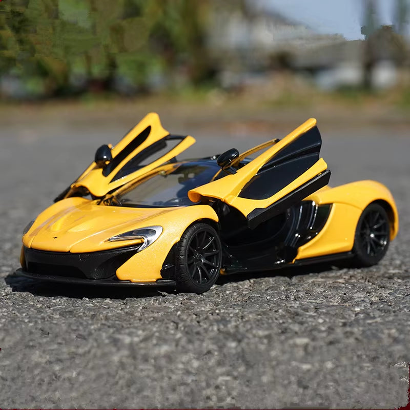 1/24 P1 Alloy Sports Car Model Diecasts Metal Toy Supercar Racing Vehicles Car Model Collection High Simulation Childrens Gifts